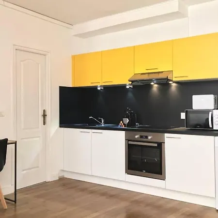Luxury-centre-ville -gare-netflix Wifi Apartment Niort