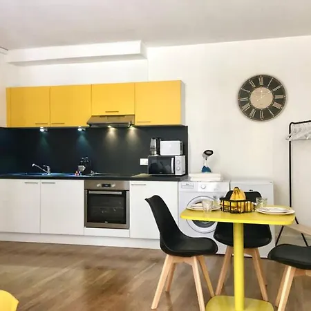 Apartment Luxury-centre-ville -gare-netflix Wifi